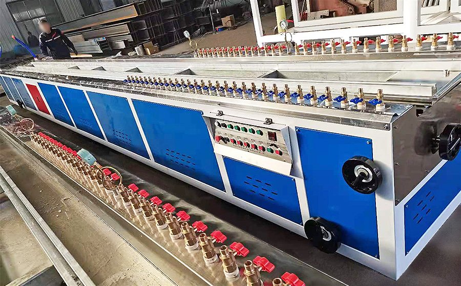 PE wood plastic composite profile production line